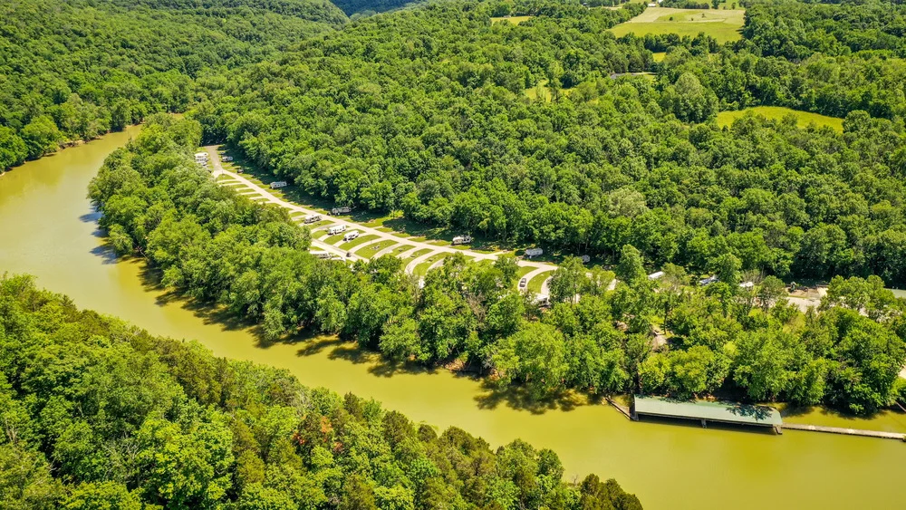 cummins ferry resort campground & marina7