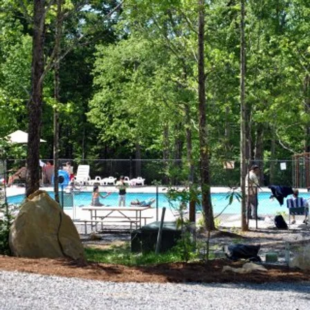 gatlinburg east smoky mountain koa holiday rv resort4