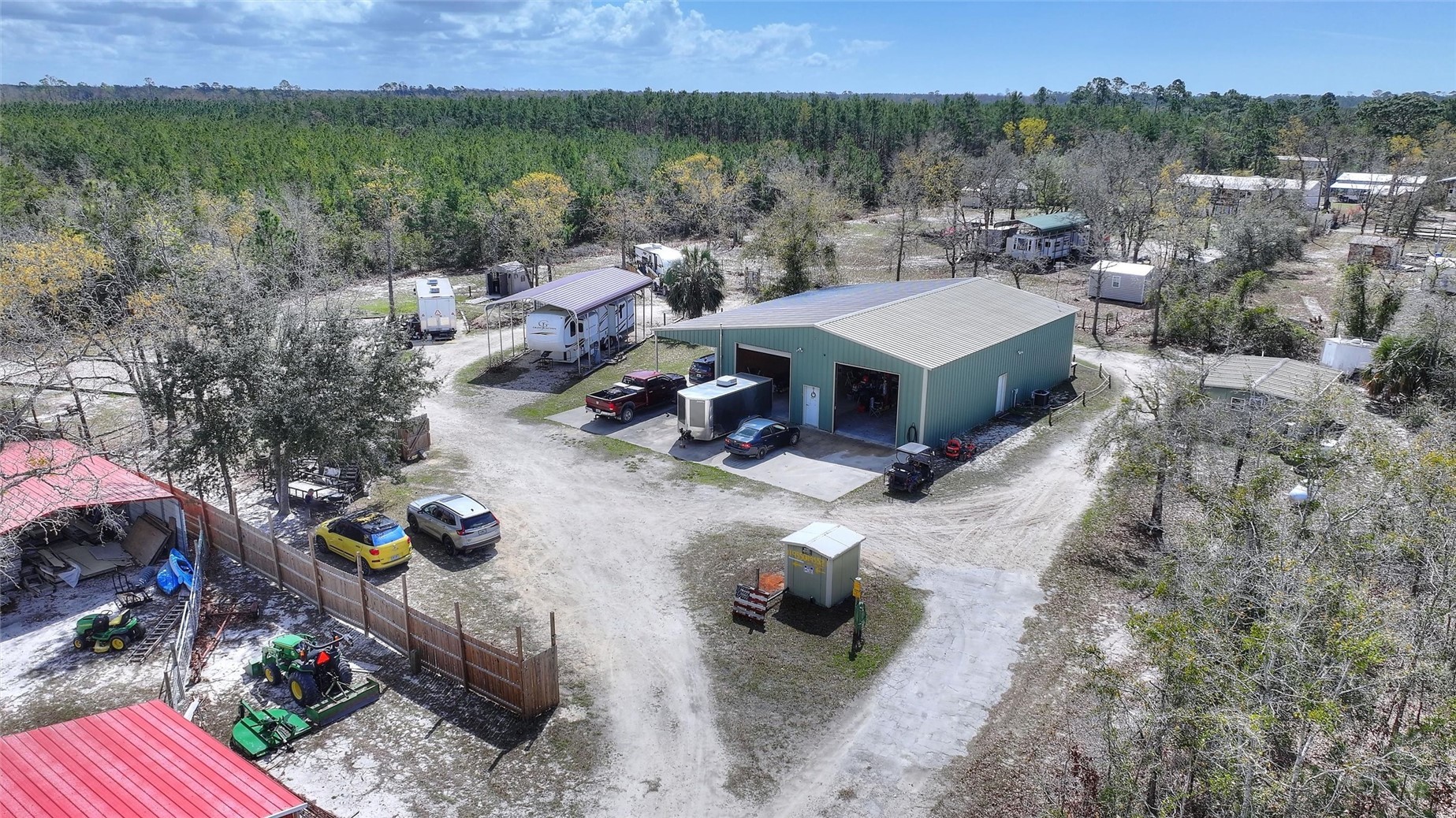 Income Producing Barndominium with RV SPACES!! photo 3
