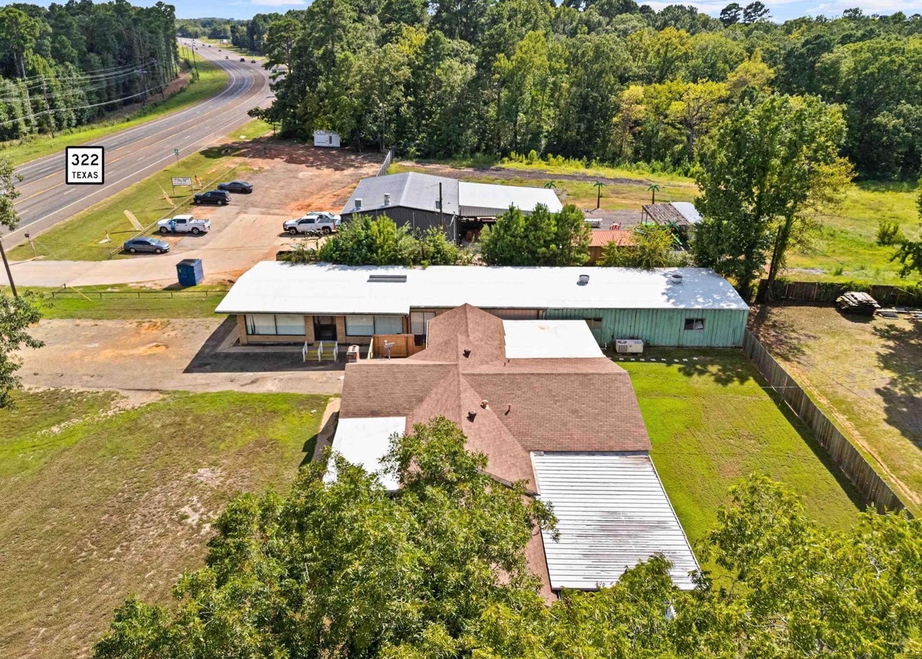 RV Park and more in this Commercial East Texas Property! photo 3