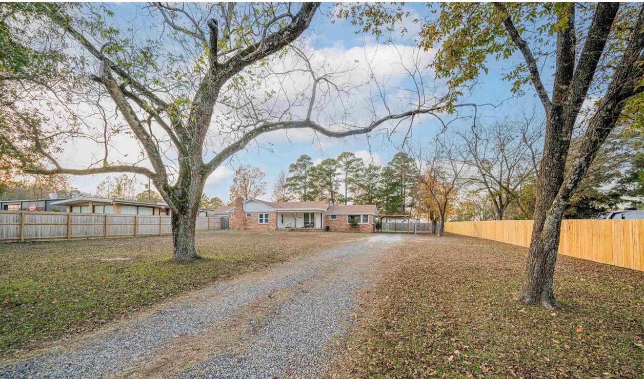 RV Park and more in this Commercial East Texas Property! photo 5